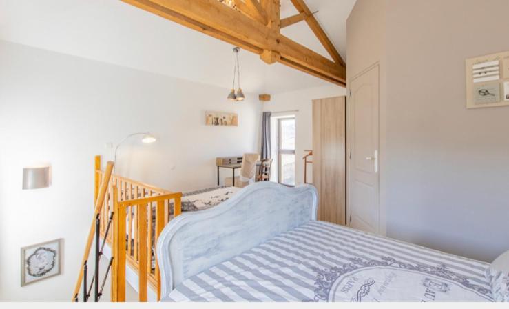 Au Petit Bonheur chez Bambina Hotel Leynes Eksteriør billede