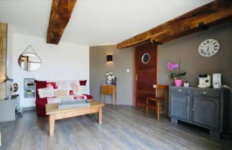 Au Petit Bonheur chez Bambina Hotel Leynes Eksteriør billede
